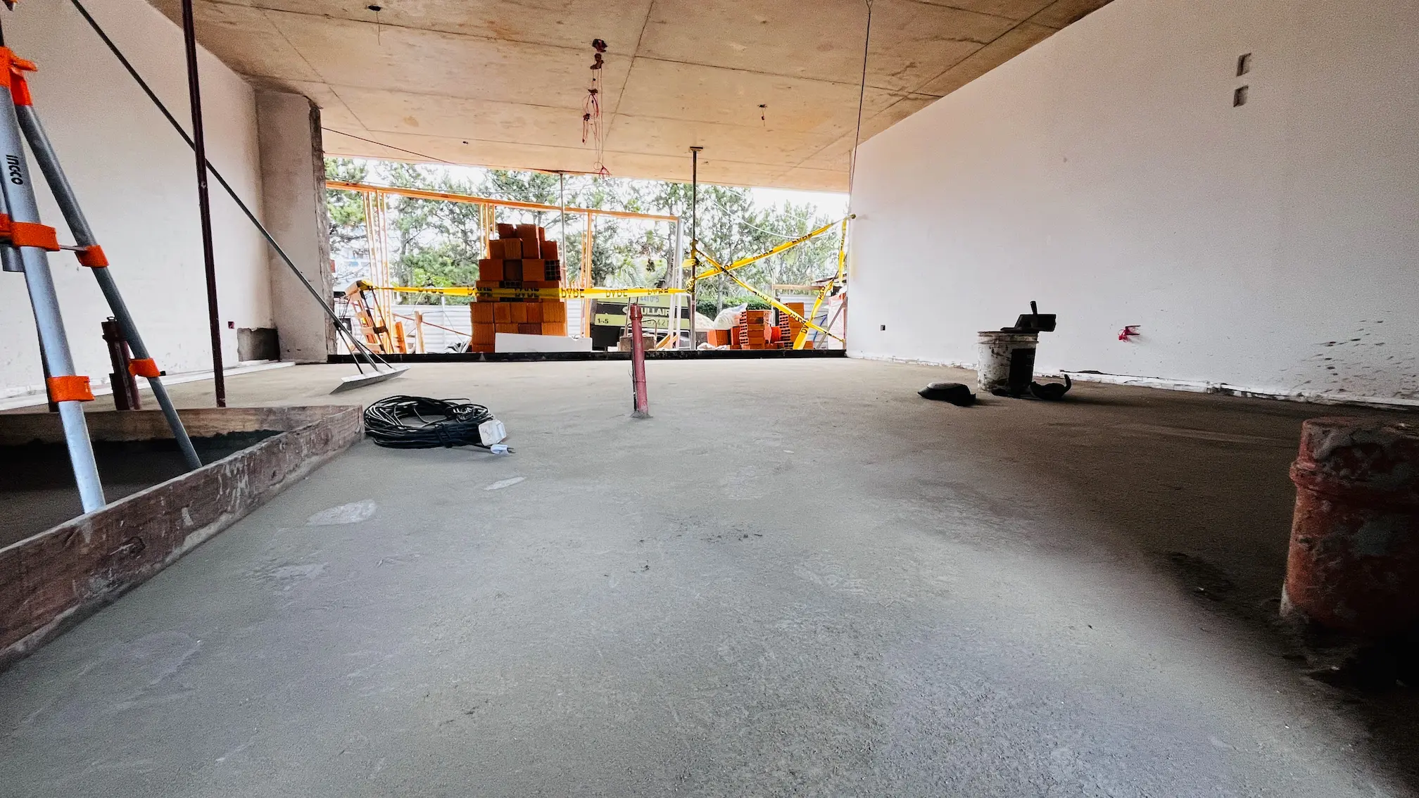 Contrapiso y carpeta INMAR